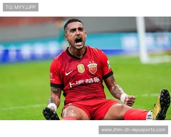 上海海港莱昂纳多边路突破策动进攻，助力球队巩固胜势